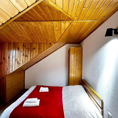 Nino & Irodi'S Guest House คูทายสิ ภายนอก รูปภาพ